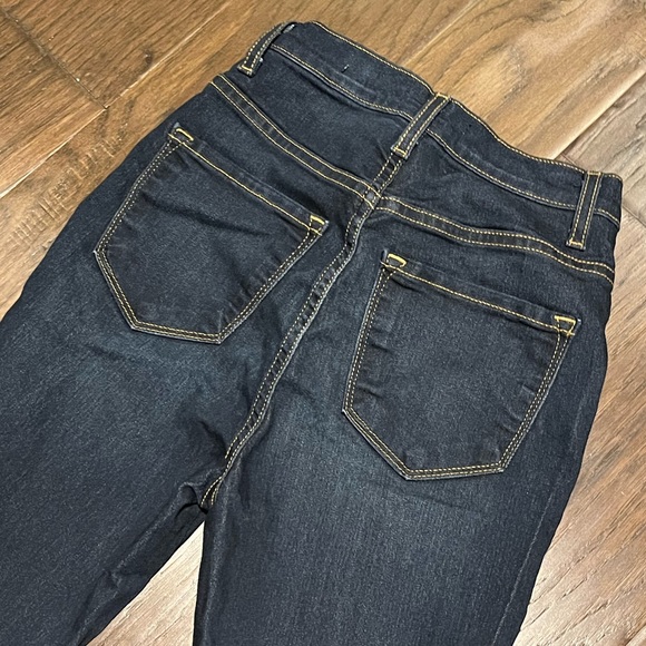 Fashion Nova high waisted navy blue jeans - Picture 5 of 5